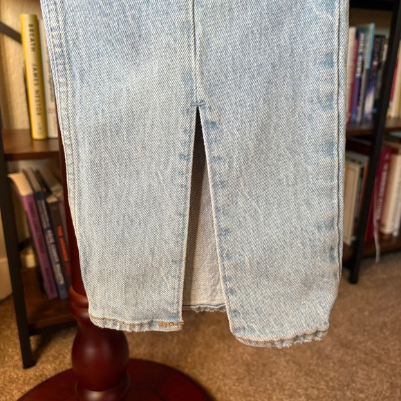 Abercrombie & Fitch 90s Straight Ultra High Rise Curve Love Jeans | Size 26 - Picture 4 of 7